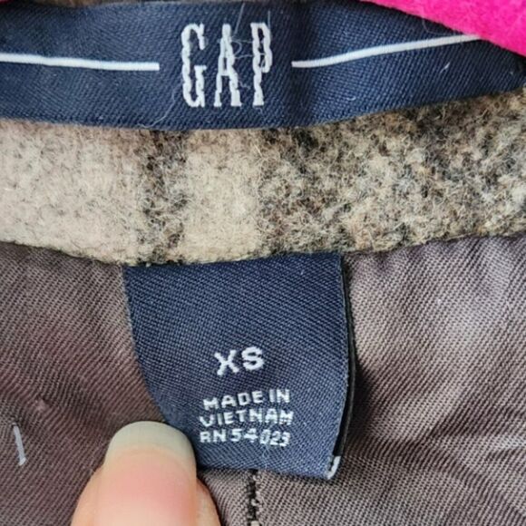 GAP Women's Wool Toggle Pea Coat | Size XS | Plaid, Lined, Flaps, Retro, Unique - Picture 9 of 12
